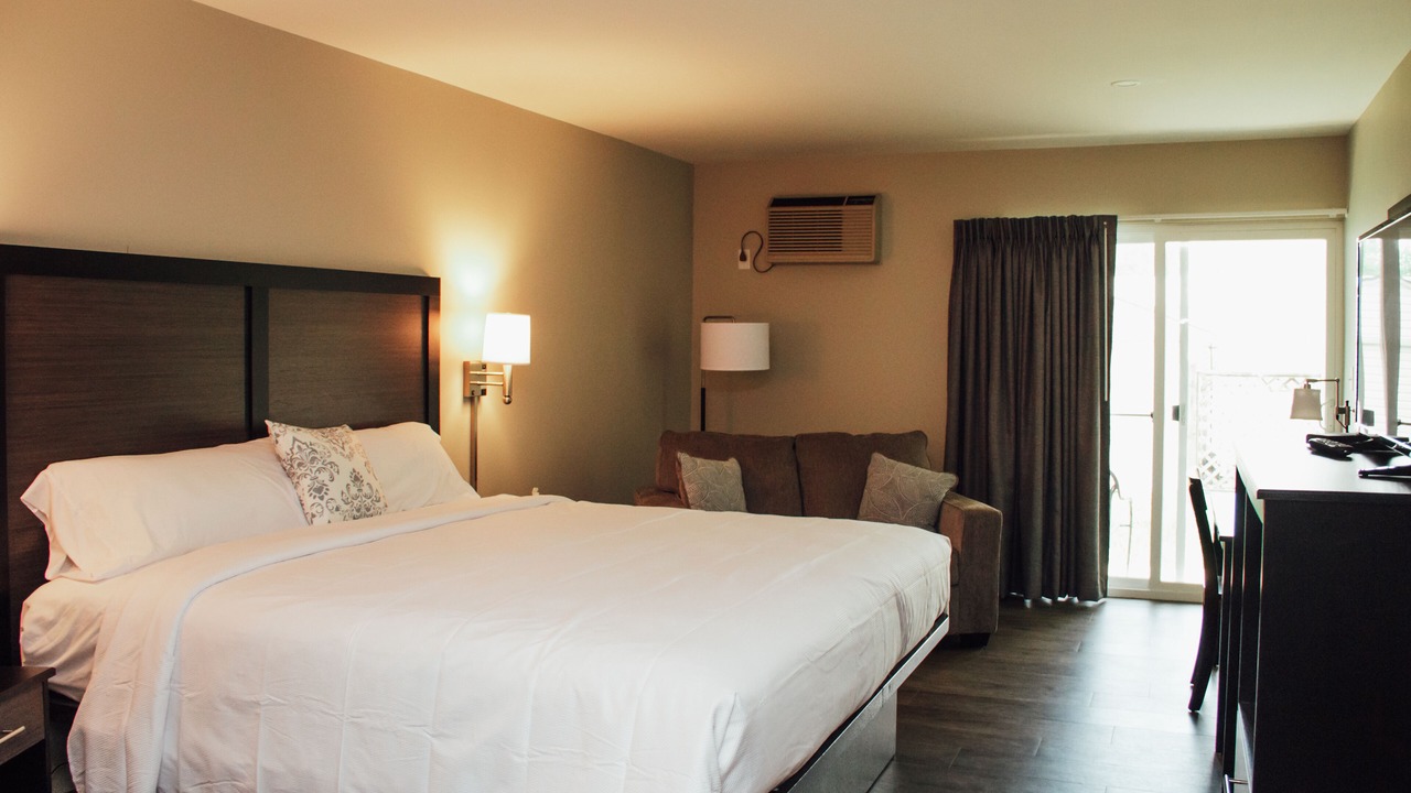 Photo of Others in New Holland