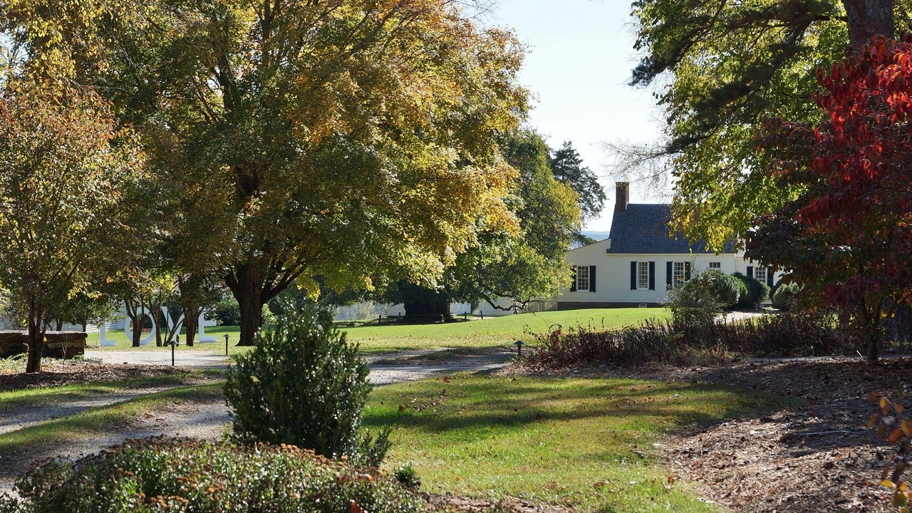 Photo of Others in Appomattox
