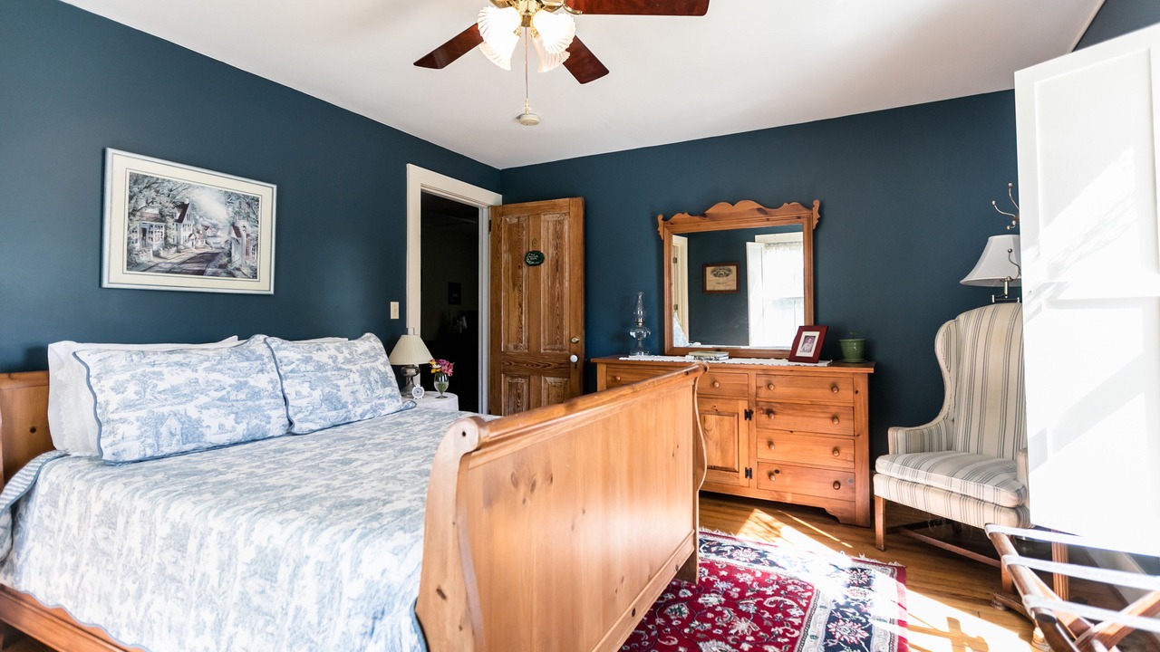 Photo of Bedroom in Appomattox