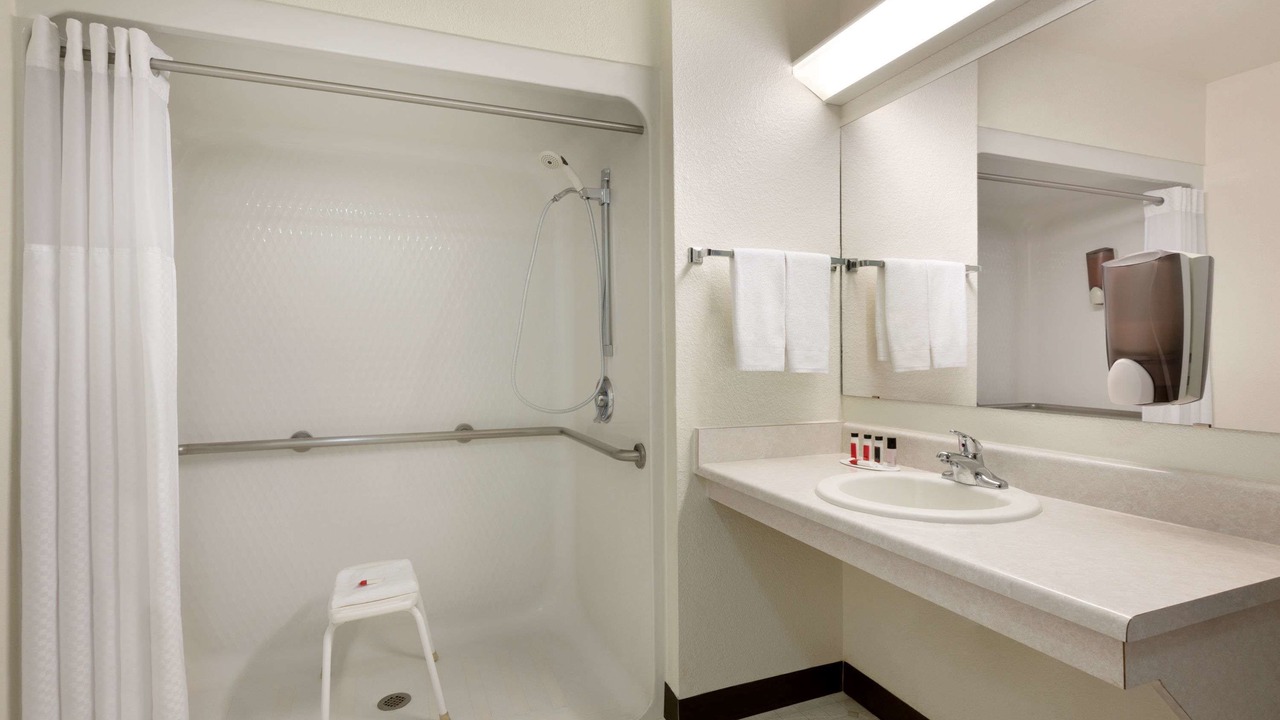 Photo of Bathroom in Belen