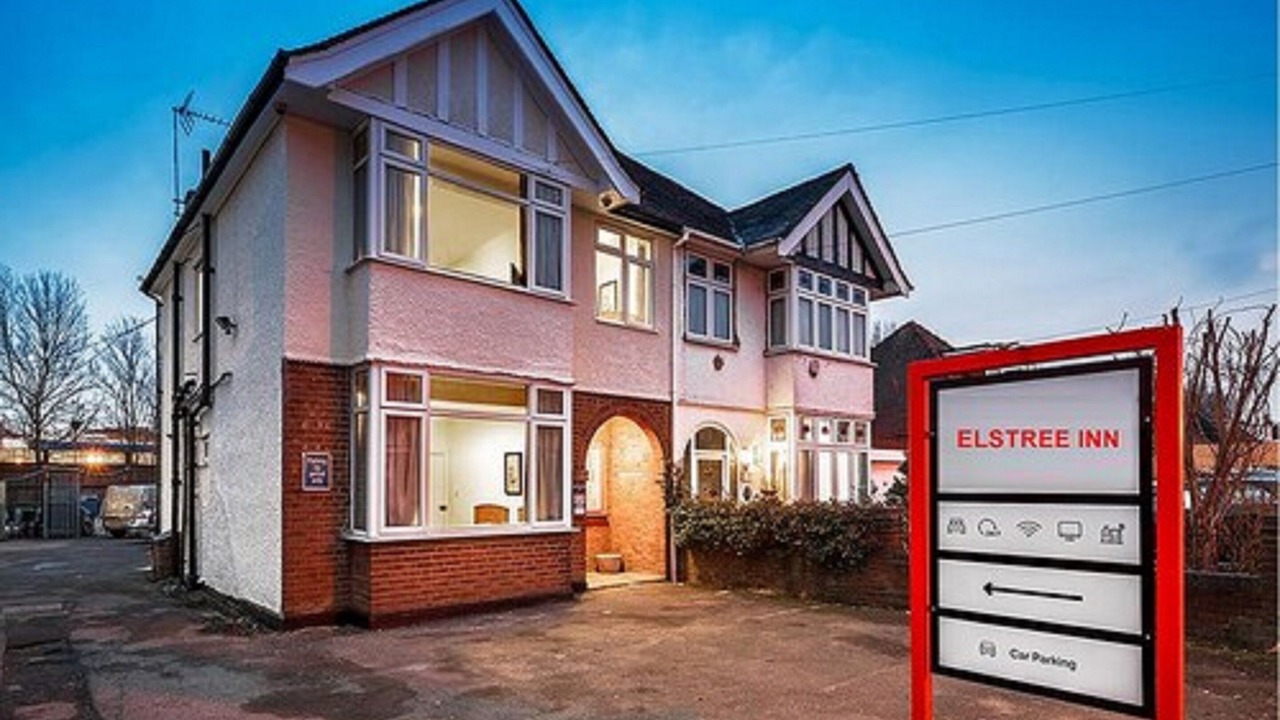Photo of Buildings in Borehamwood