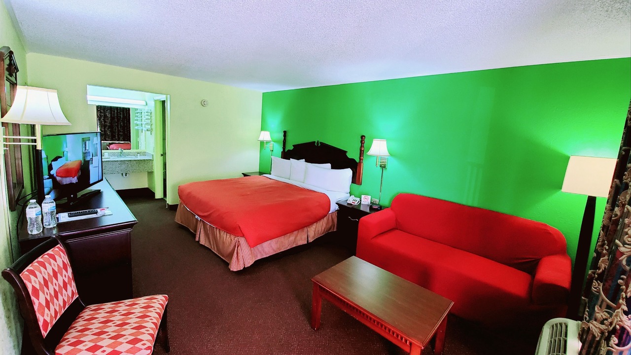 Photo of Livingroom in Scottsville