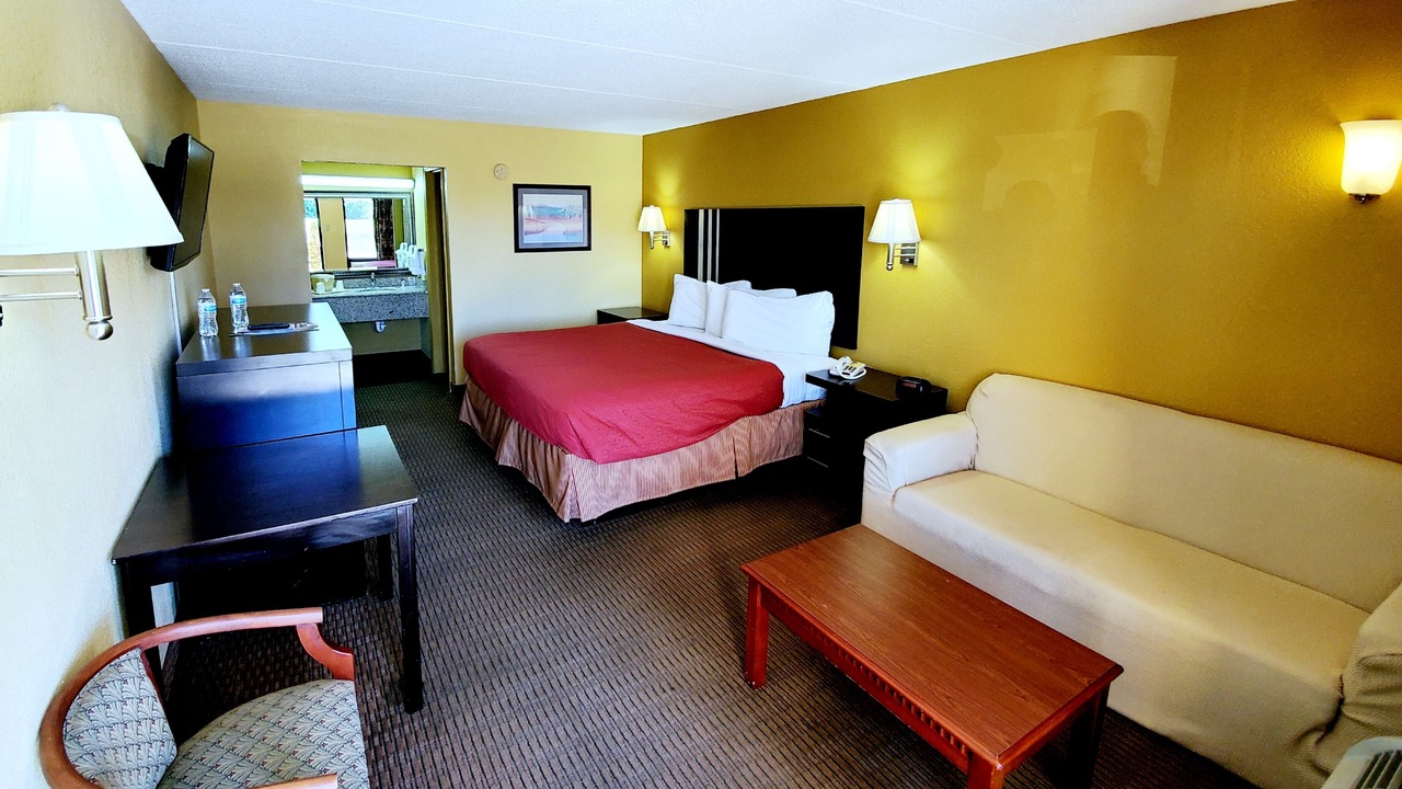 Photo of Bedroom in Scottsville