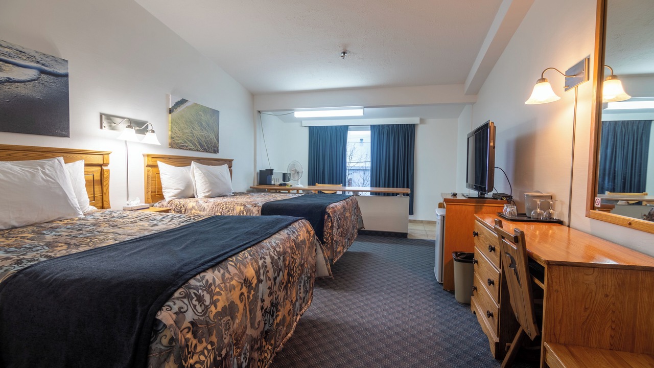 Photo of Bedroom in Sept-Iles