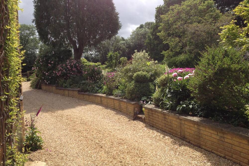 Photo of Outdoor in Everdon