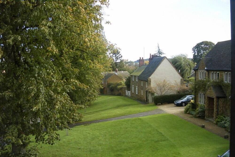 Photo of Bedroom in Everdon
