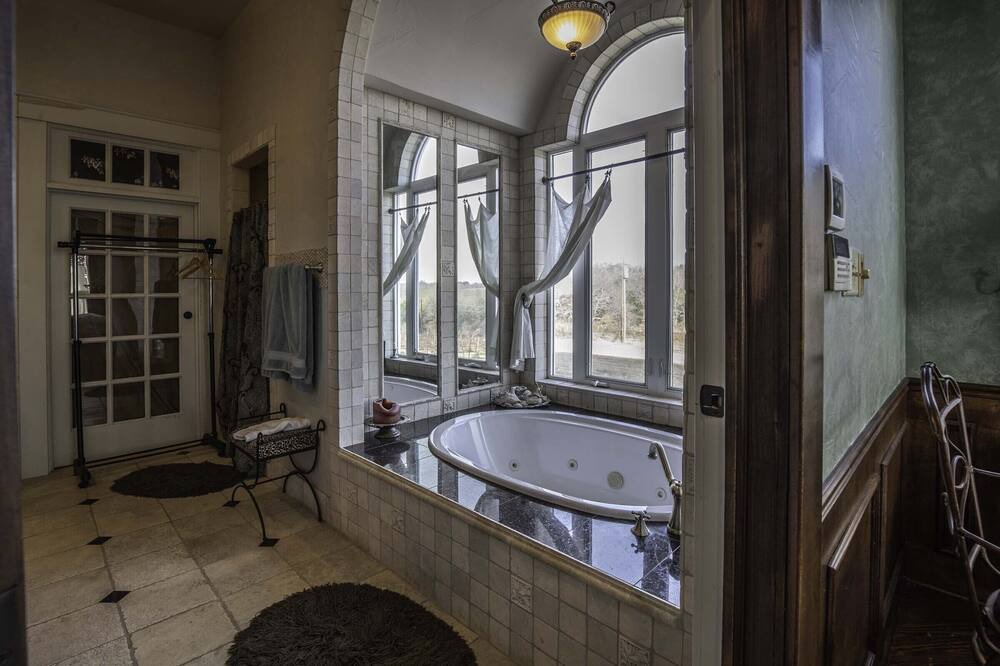 Photo of Bathroom in Athens