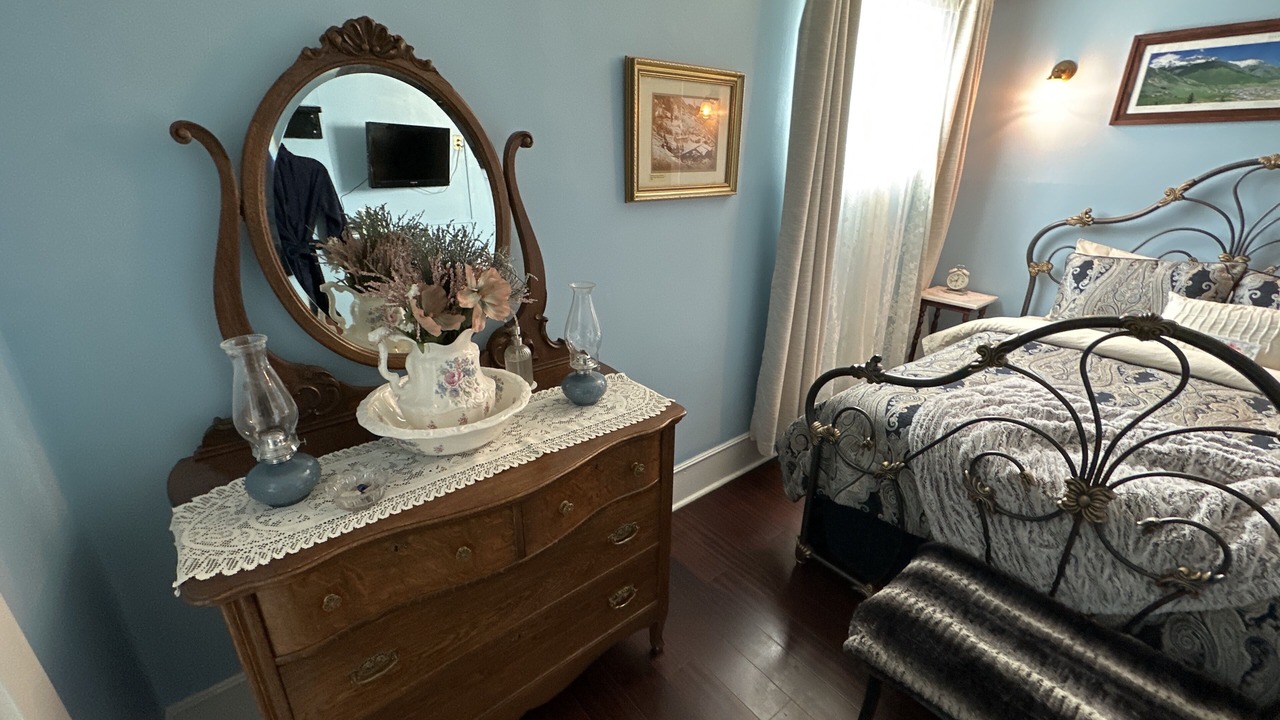 Photo of Bedroom in Silverton
