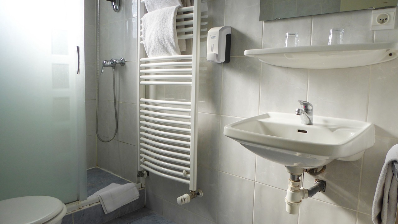 Photo of Bathroom in Albertville