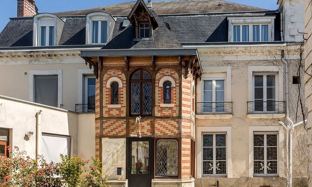 Photo of Buildings in Chateau-du-Loir