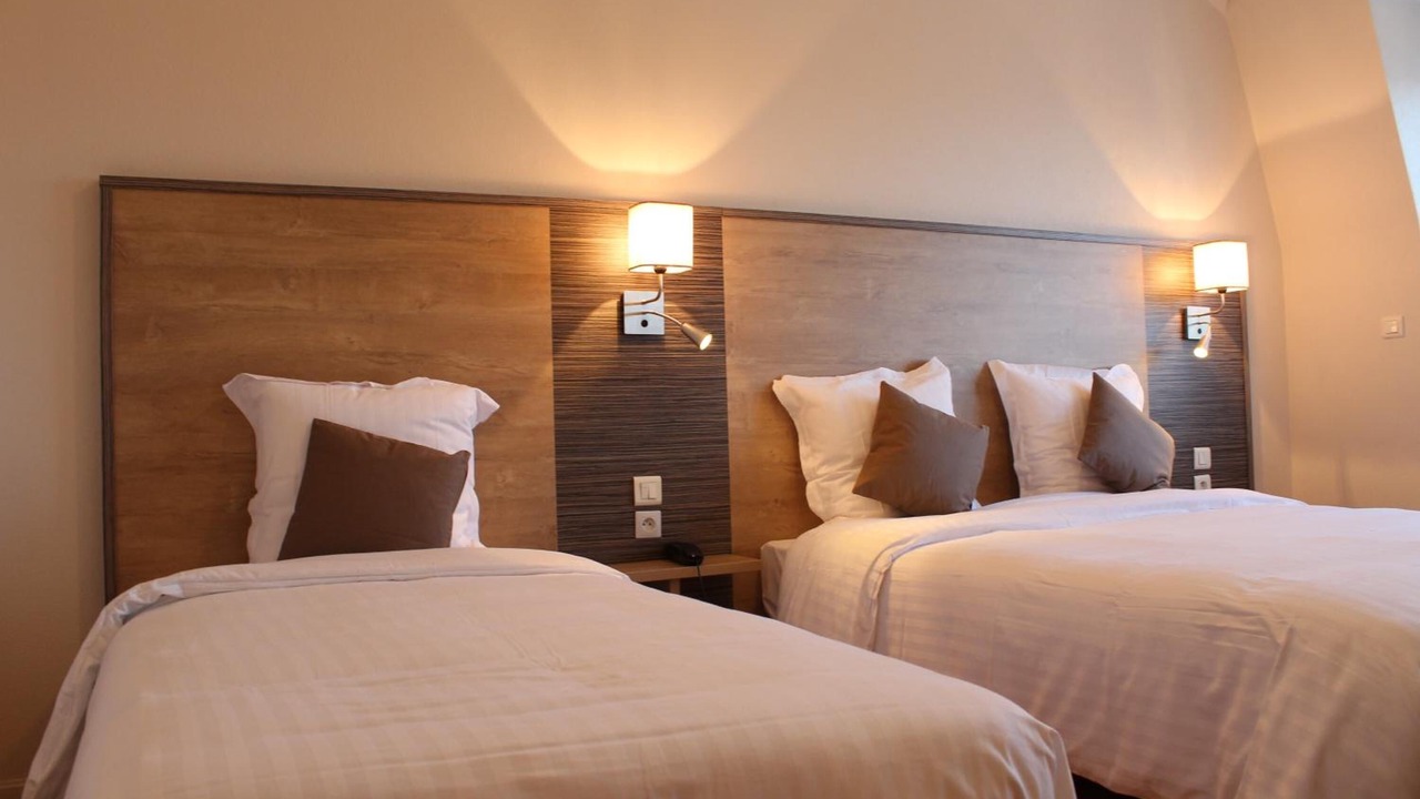 Photo of Bedroom in Chateau-du-Loir