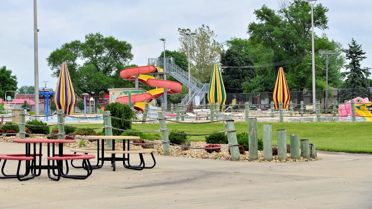 Photo of Others in Monticello