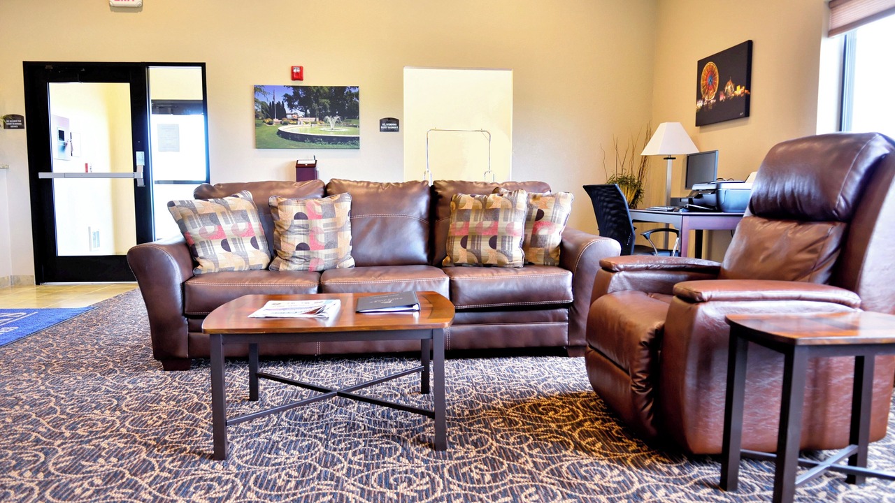 Photo of Others in Monticello