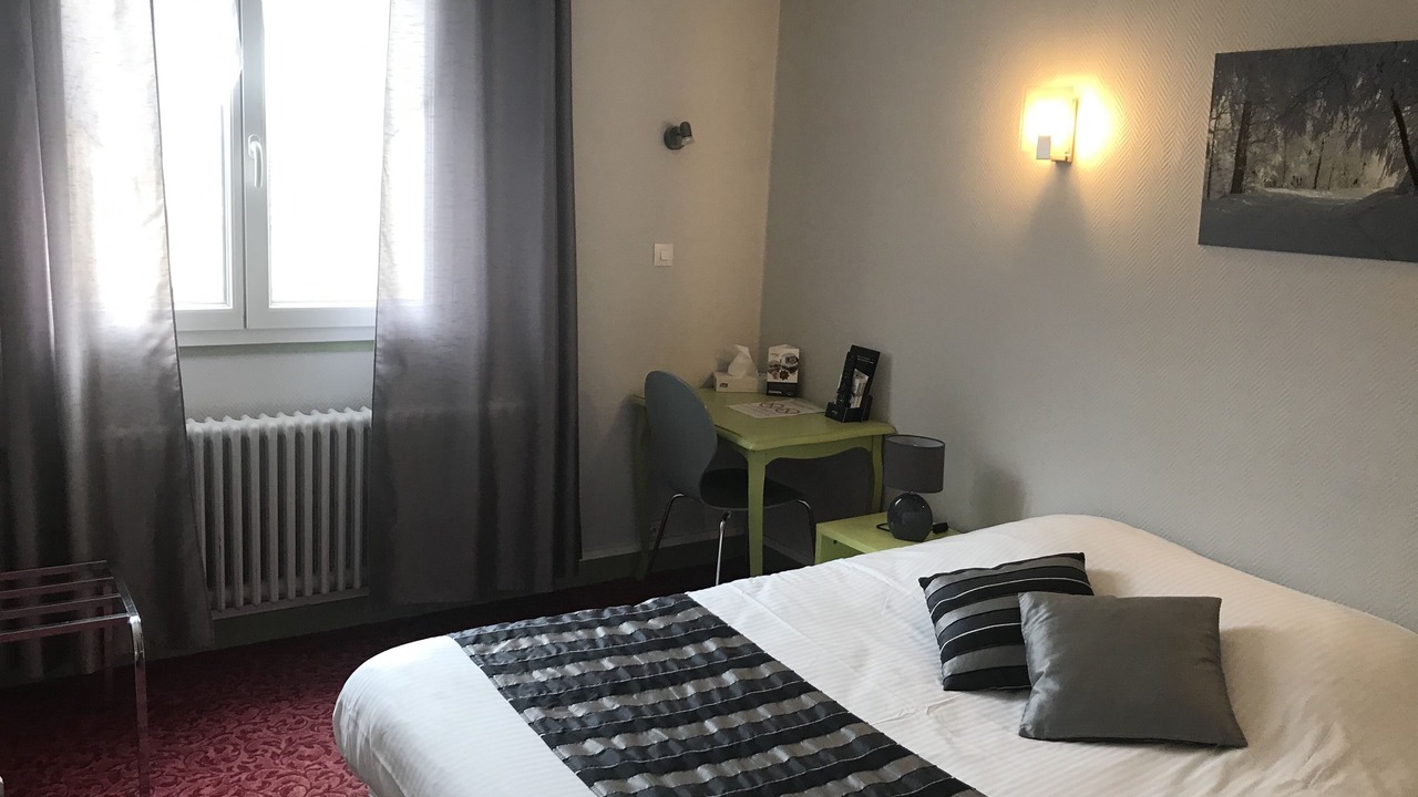 Photo of Bedroom in Romans-sur-Isere