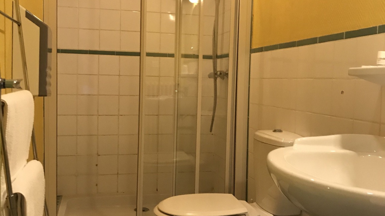 Photo of Bathroom in Romans-sur-Isere