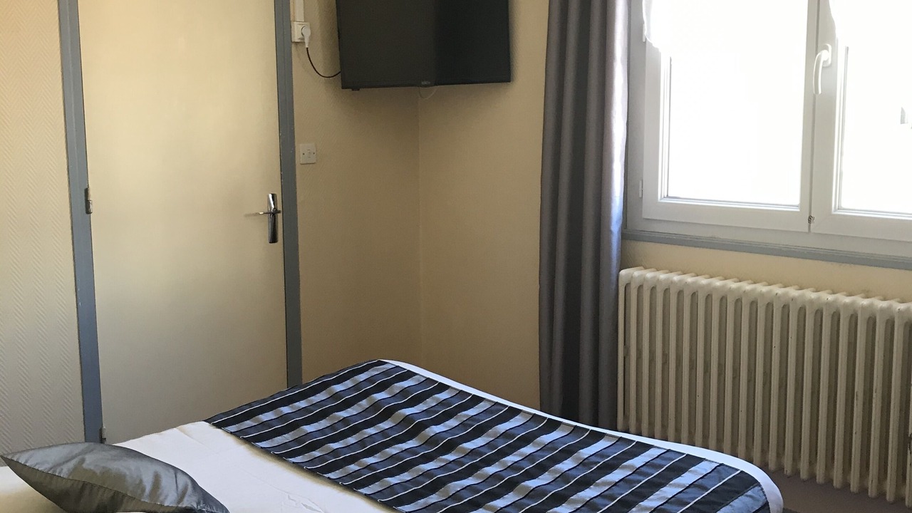Photo of Bedroom in Romans-sur-Isere