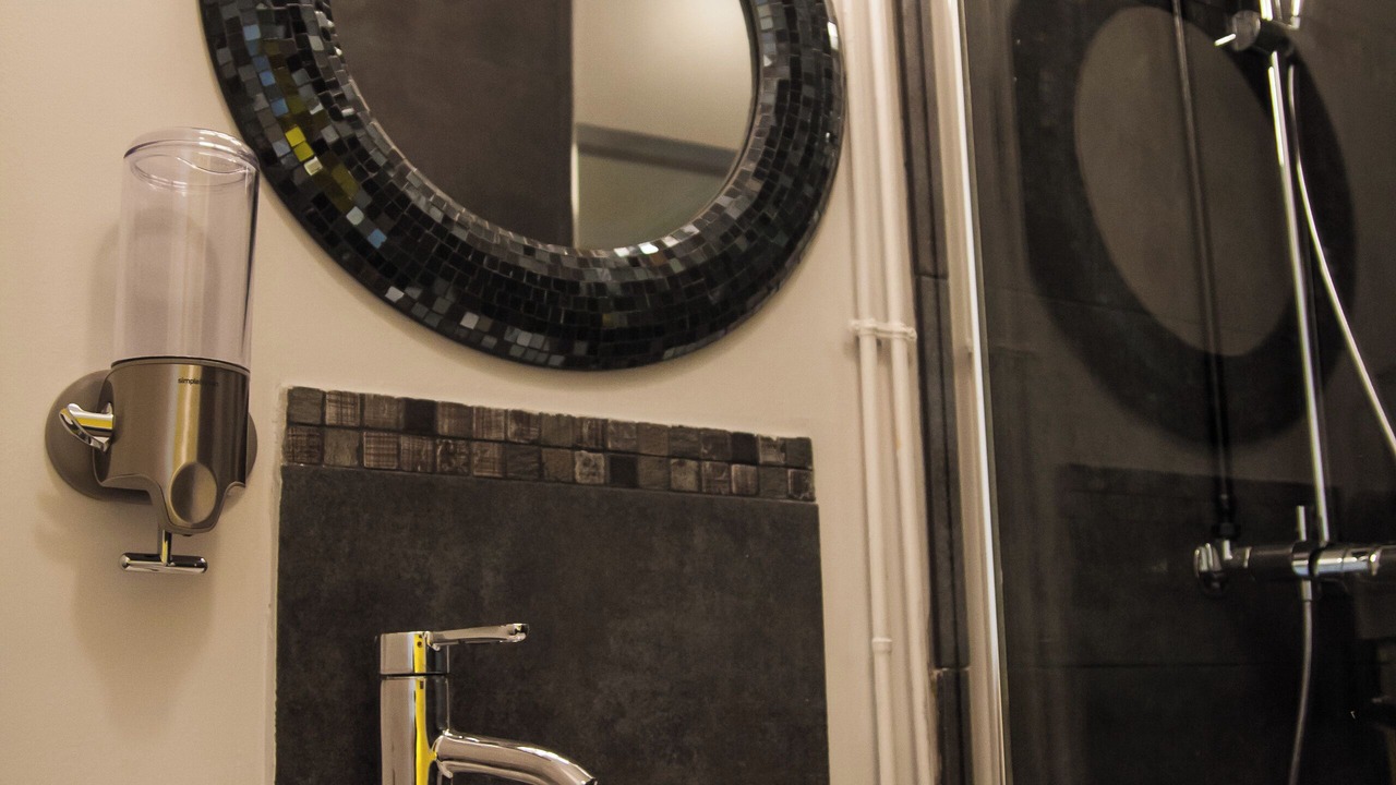 Photo of Bathroom in Part Dieu - Bir Hakeim