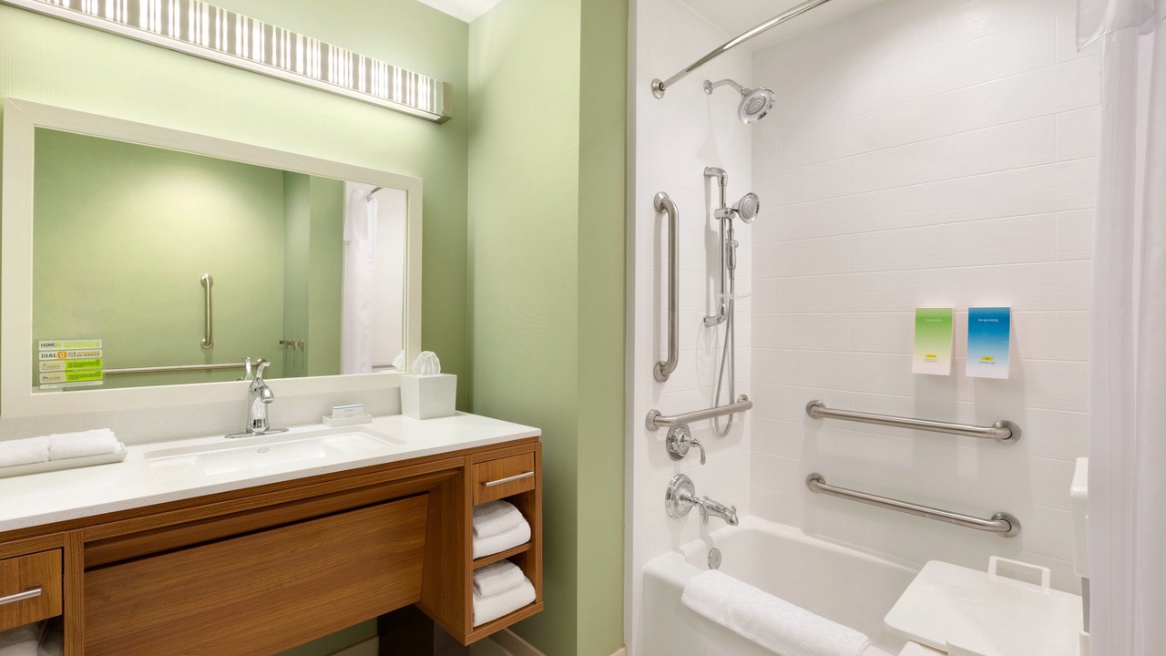 Photo of Bathroom in Deco
