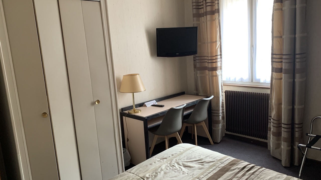 Photo of Bedroom in Vesoul