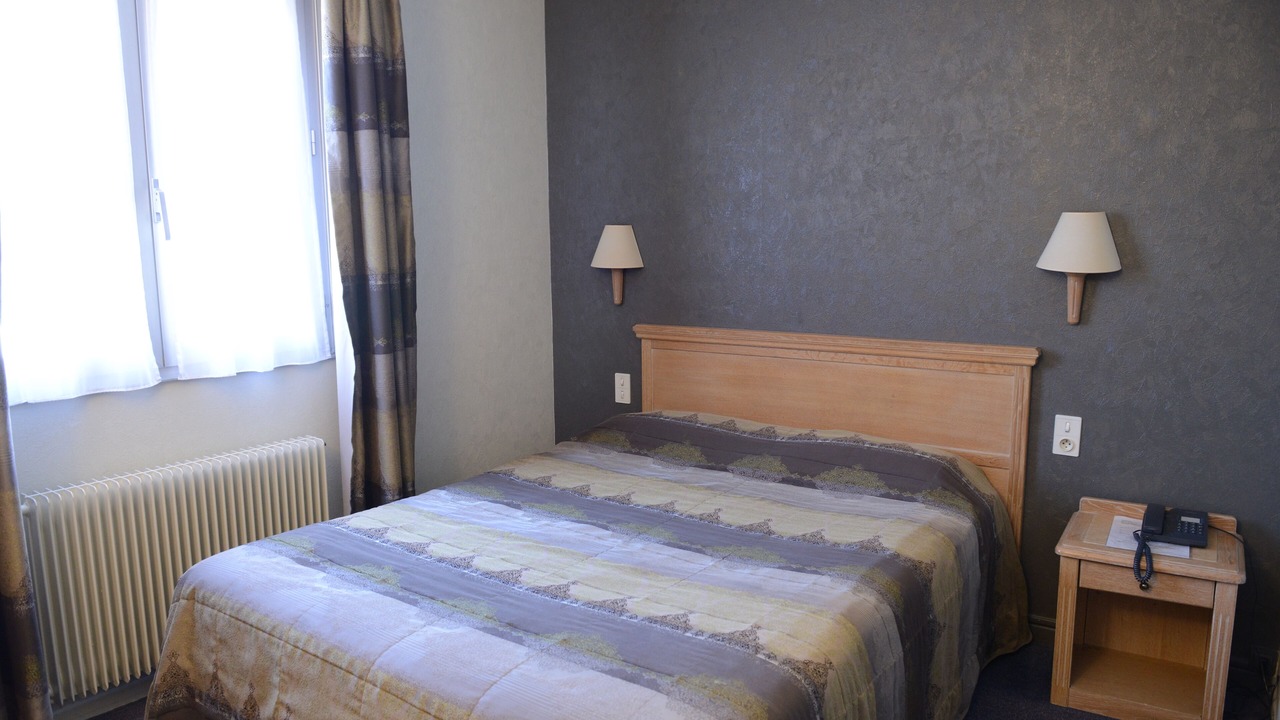 Photo of Bedroom in Vesoul