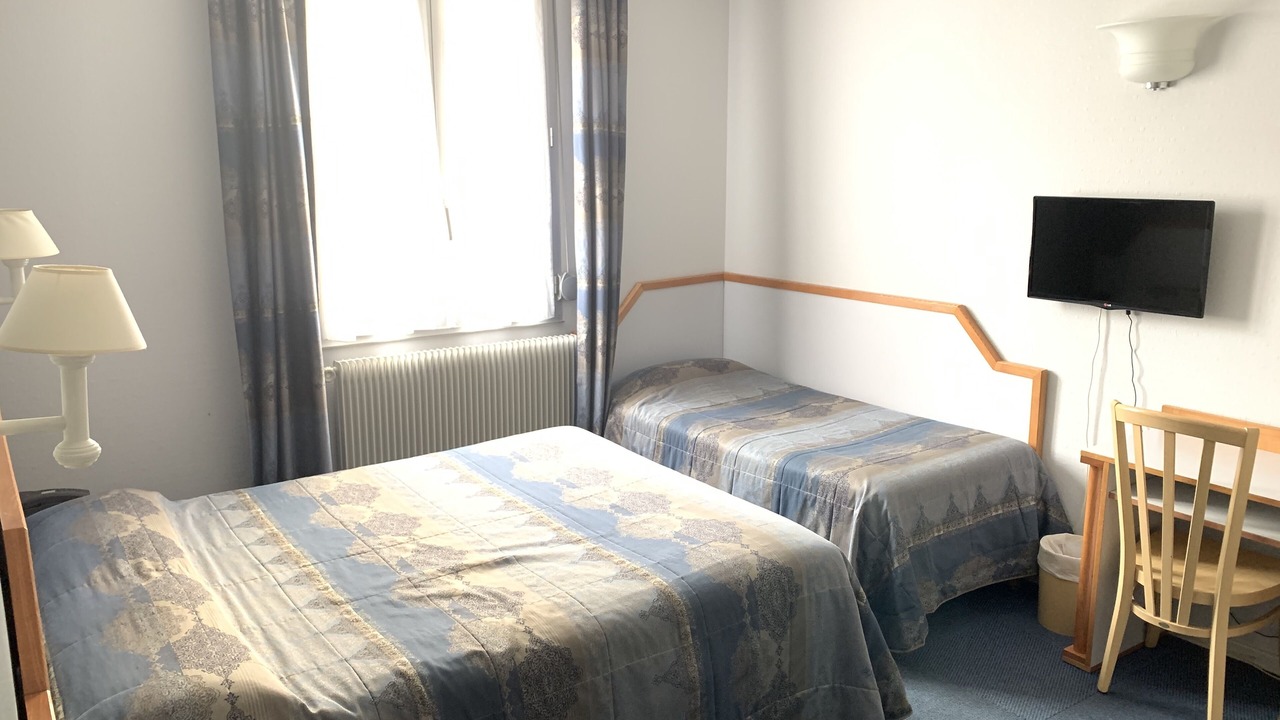 Photo of Bedroom in Vesoul