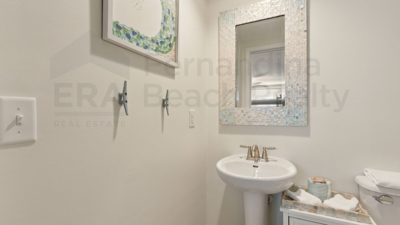Photo of Bathroom in Fernandina Beach
