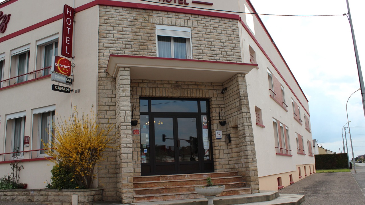 Photo of Buildings in Fagnieres