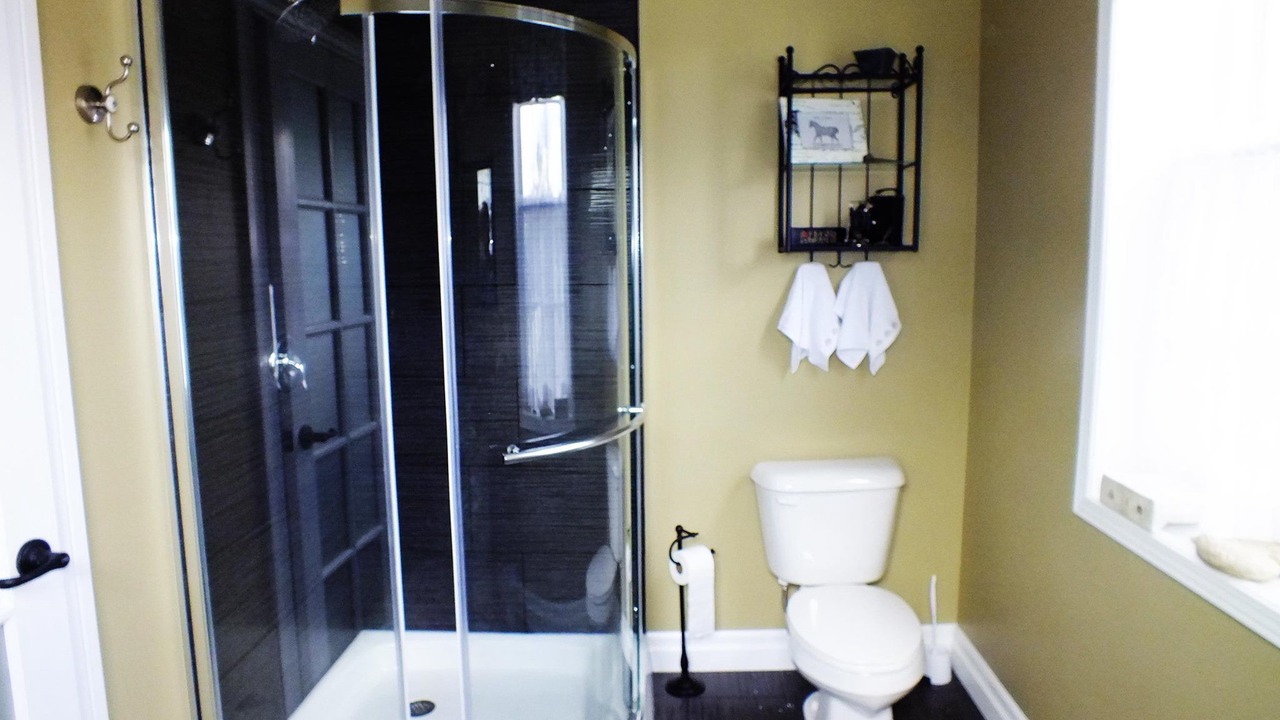 Photo of Bathroom in Chepstow