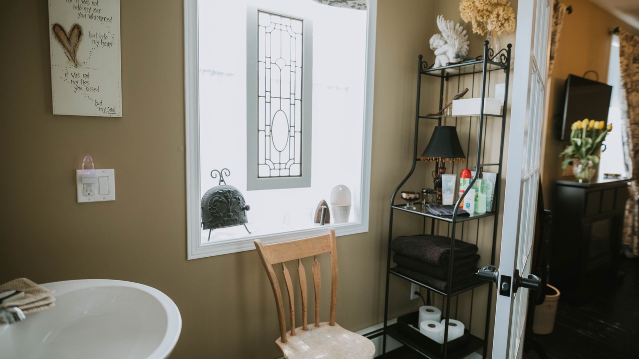 Photo of Bathroom in Chepstow