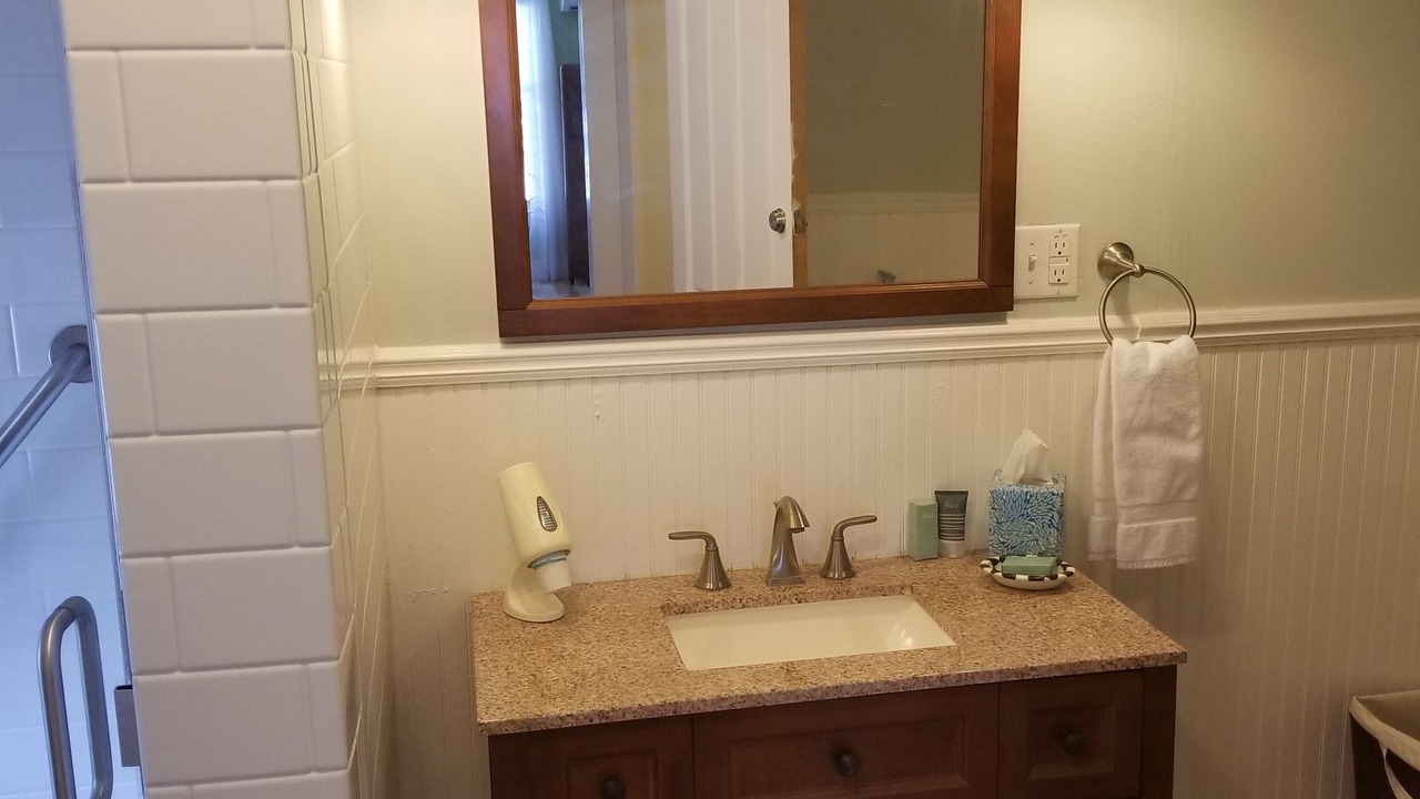 Photo of Bathroom in Watkins Glen