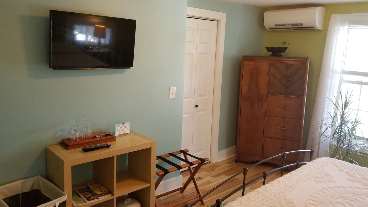 Photo of Bedroom in Watkins Glen