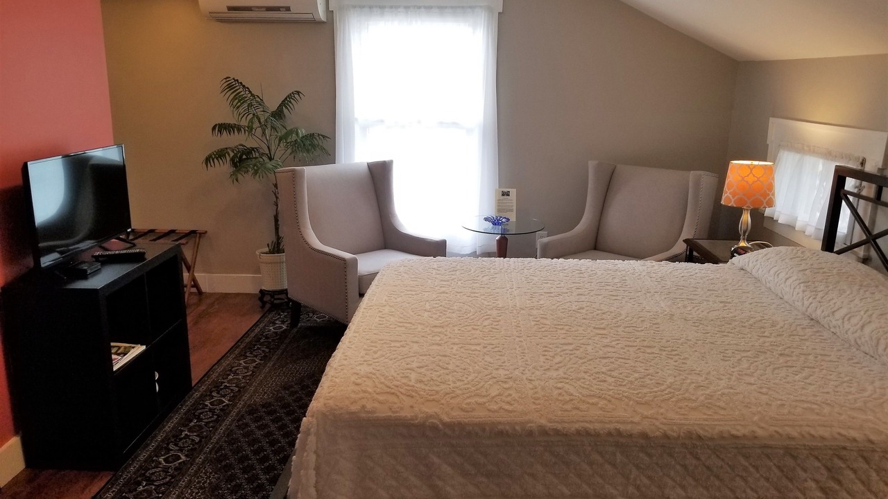 Photo of Bedroom in Watkins Glen