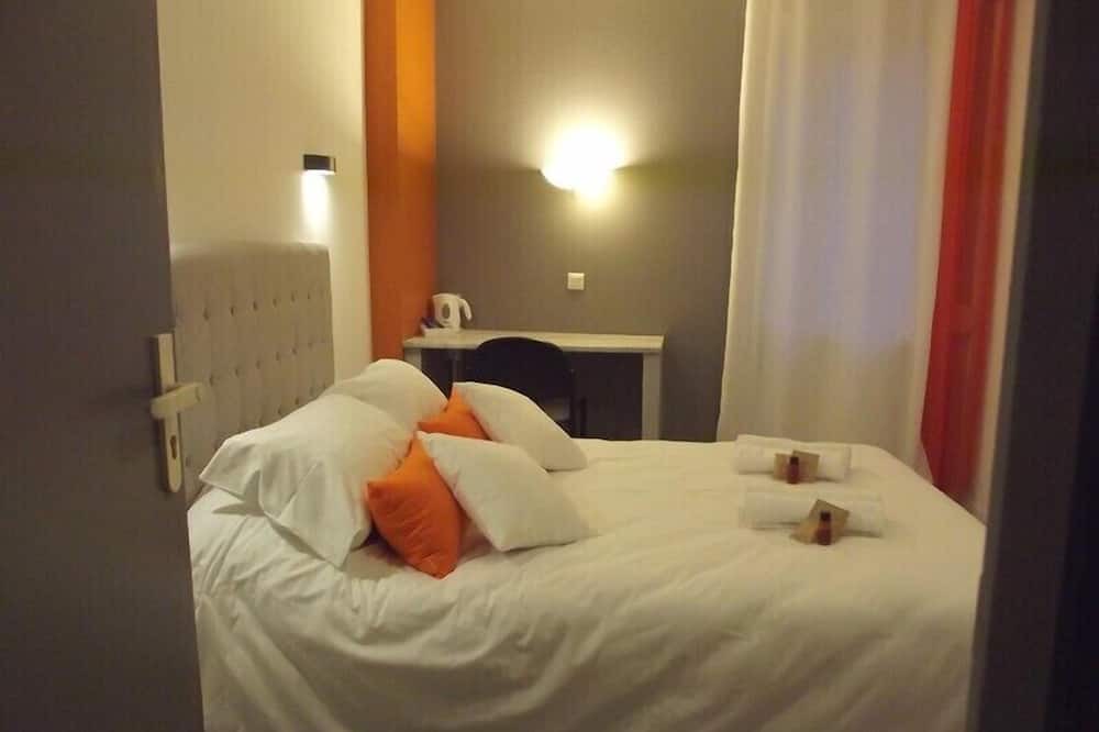 Photo of Bedroom in Hauteville-Lompnes