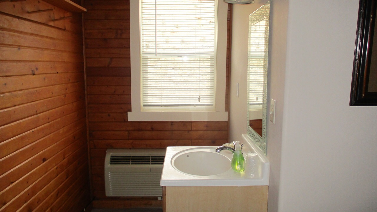 Photo of Bathroom in Thermopolis