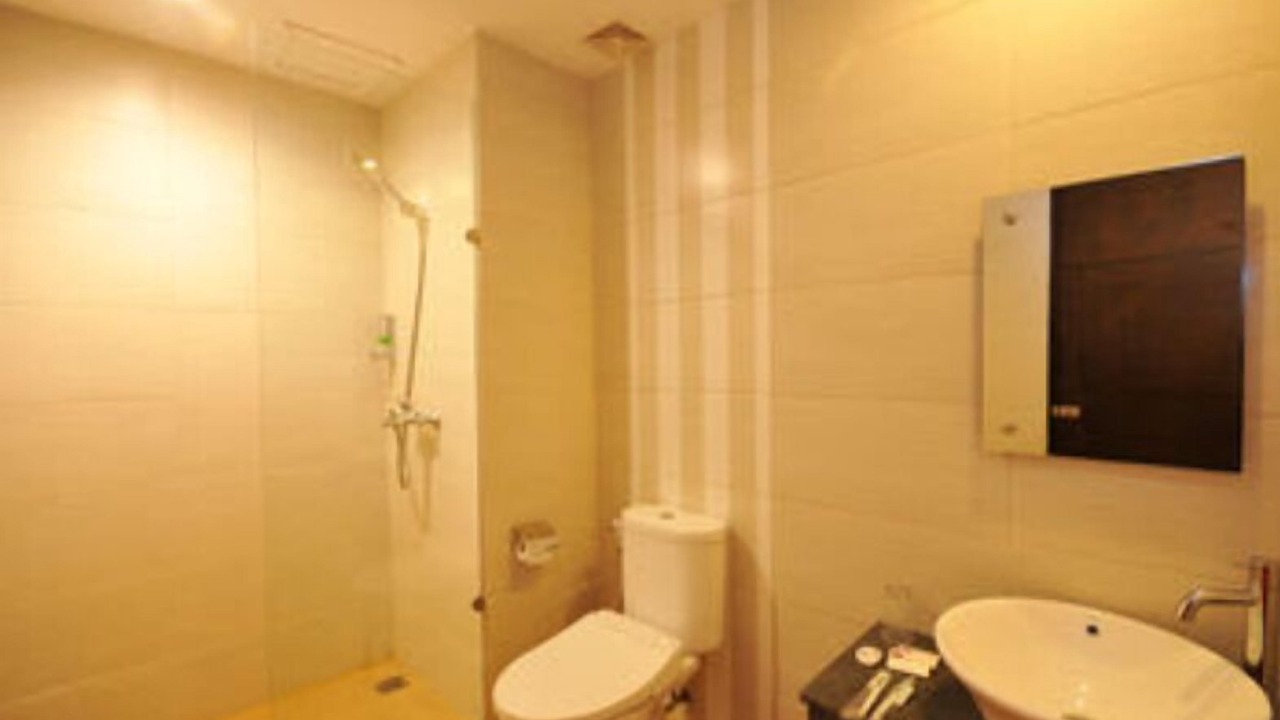 Photo of Bathroom in Mataram