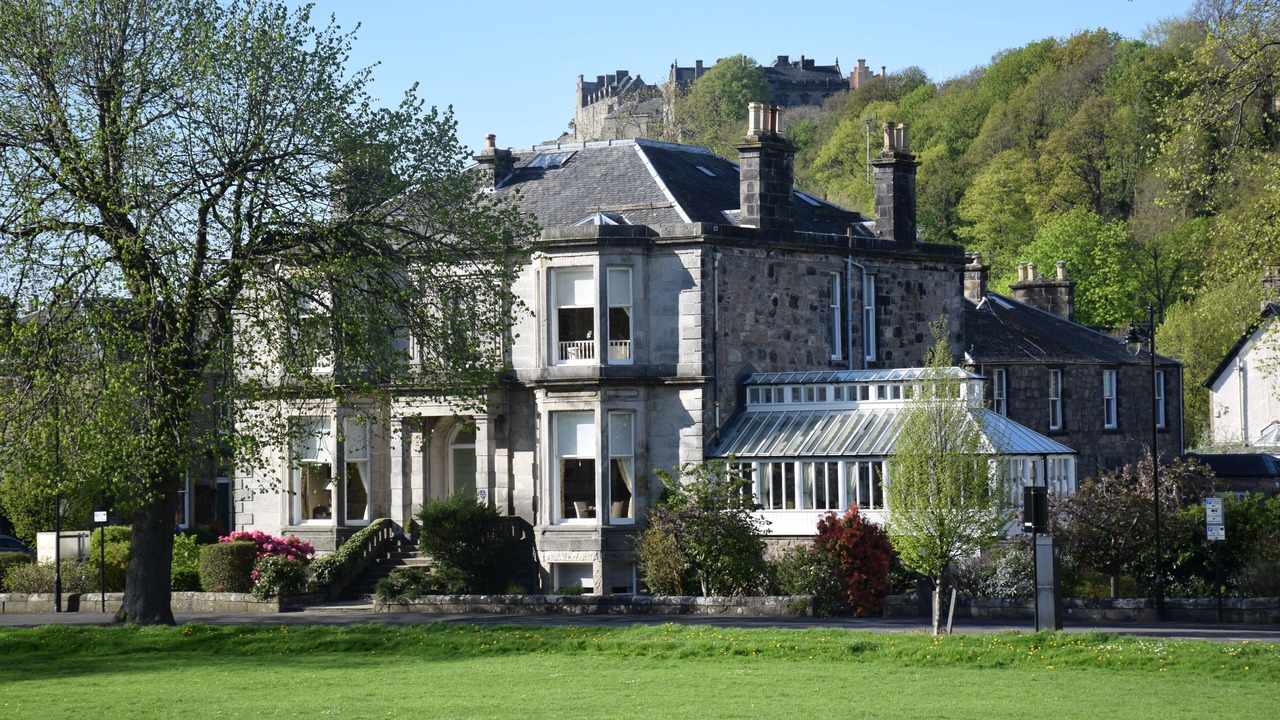 Photo of Buildings in Dalavich