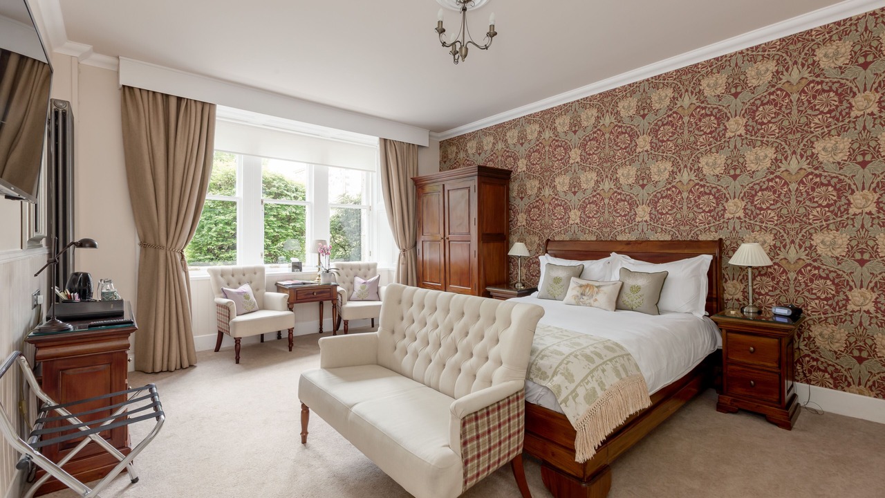 Photo of Others in Dalavich