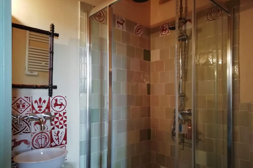 Photo of Bathroom in Dampierre-sur-Loire