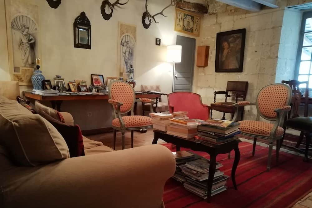 Photo of Others in Dampierre-sur-Loire