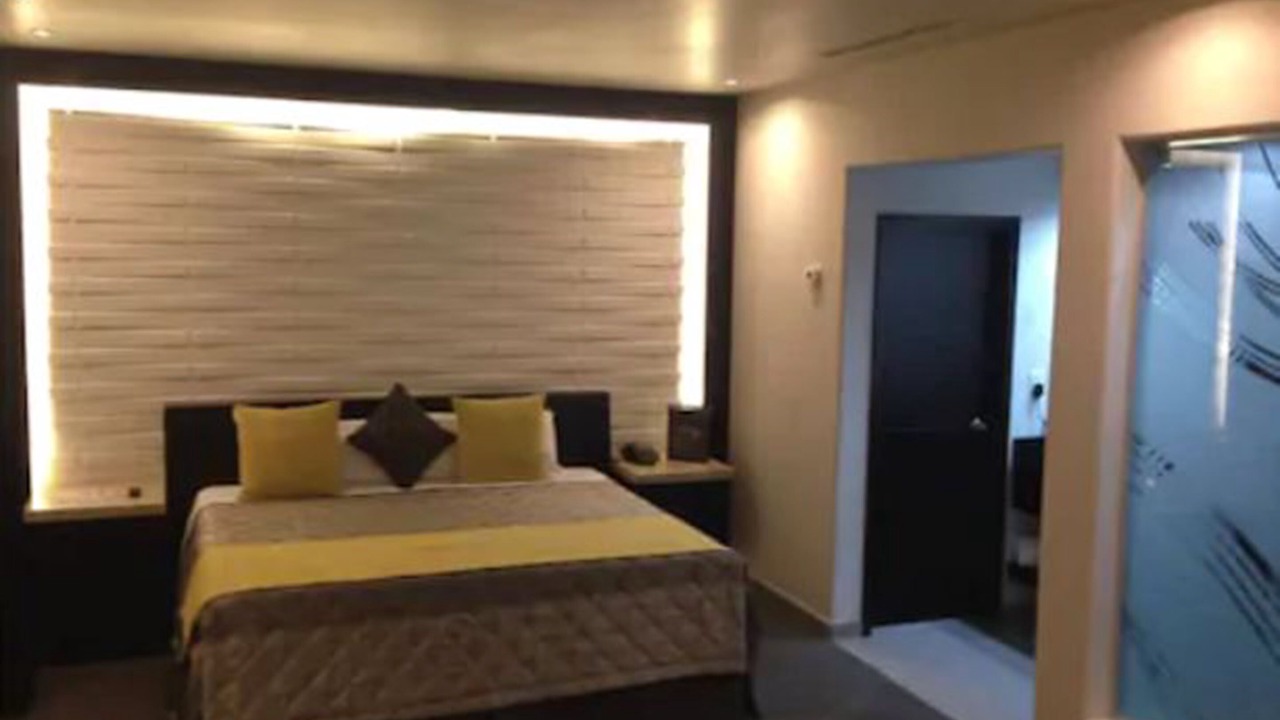 Photo of Others in Calafia