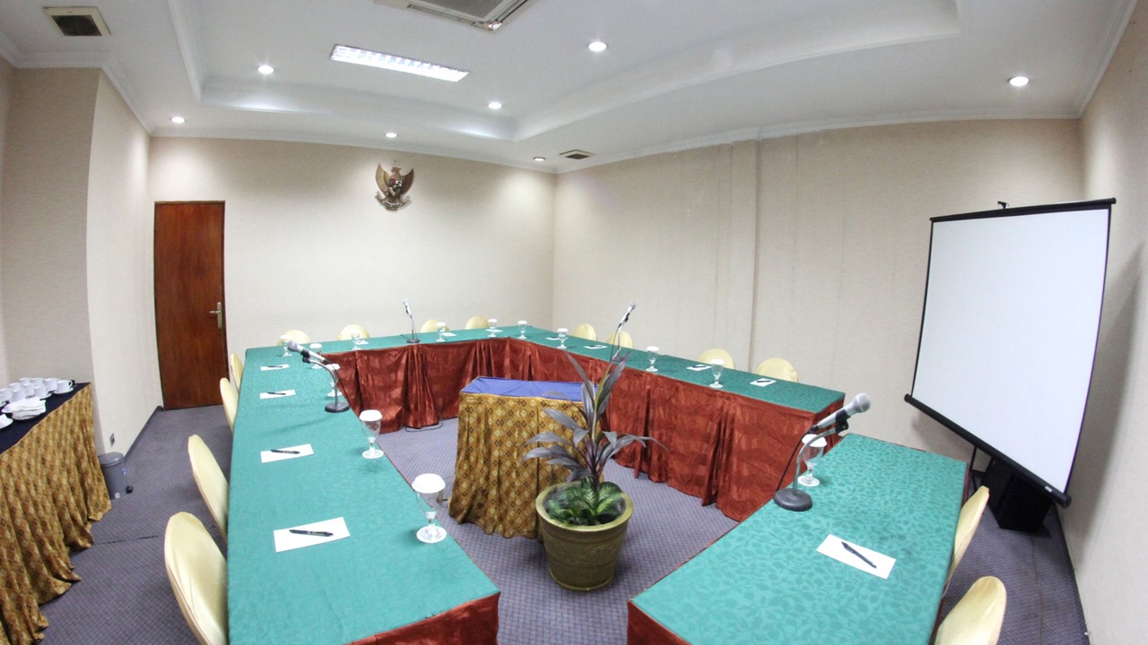 Photo of Others in Rawasari