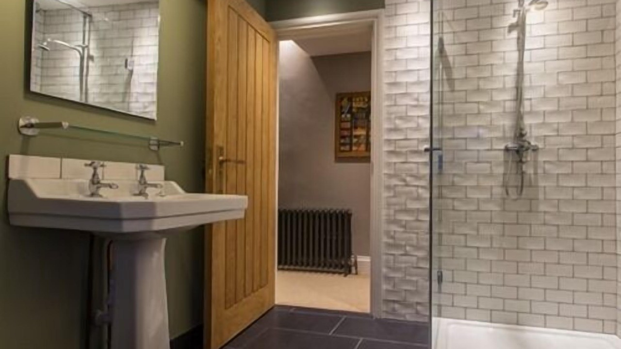 Photo of Bathroom in Chilcompton