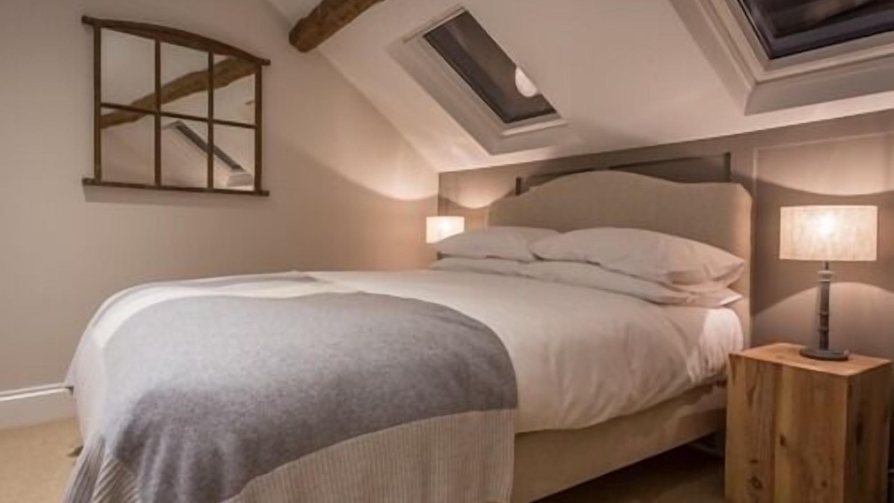 Photo of Others in Chilcompton