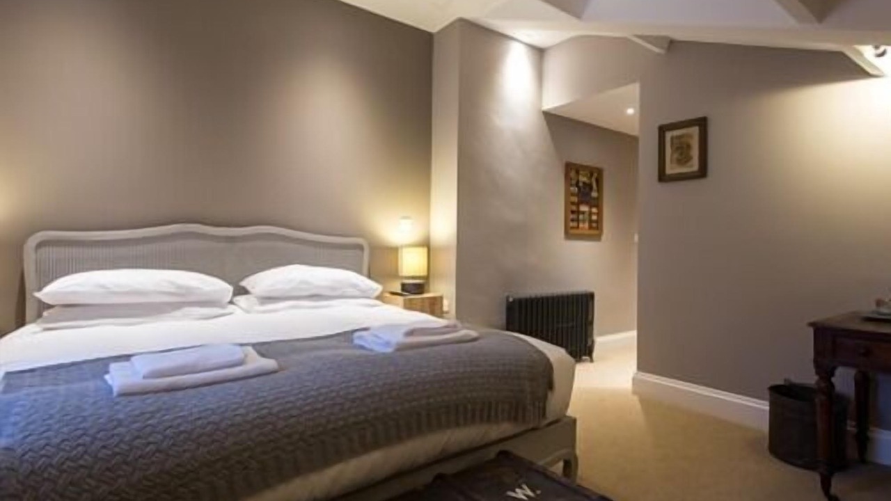 Photo of Others in Chilcompton