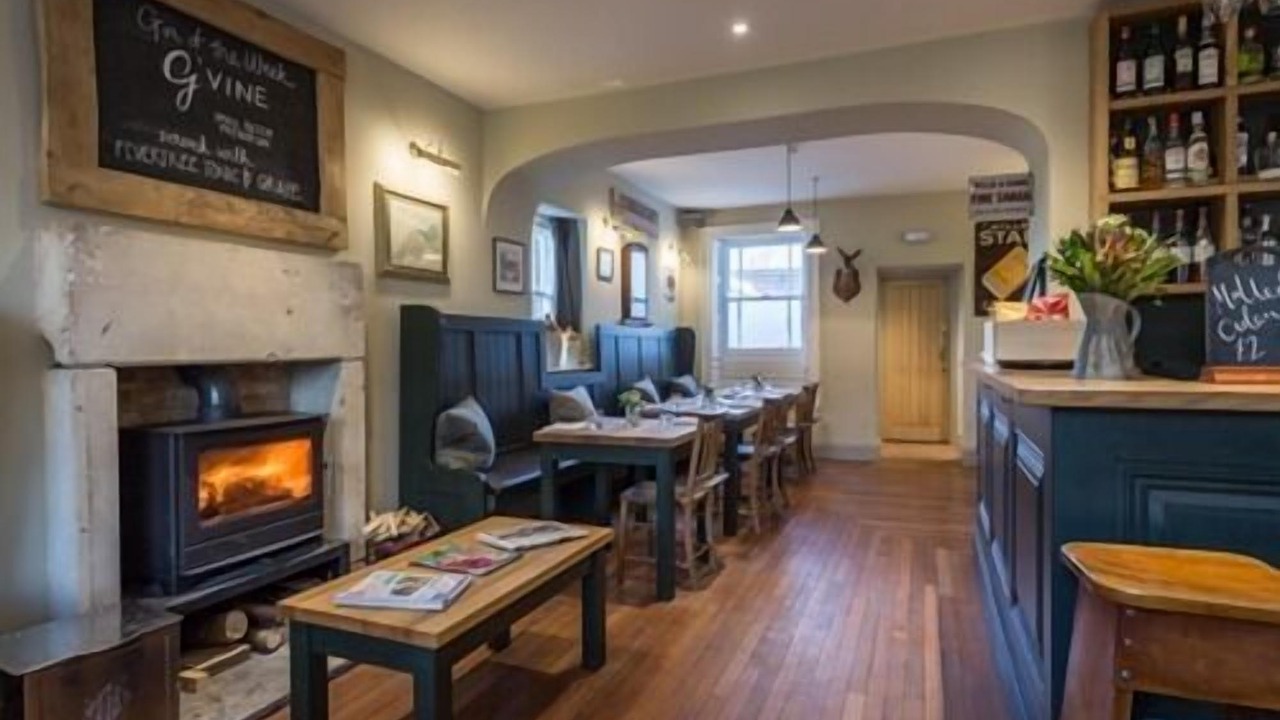 Photo of Others in Chilcompton