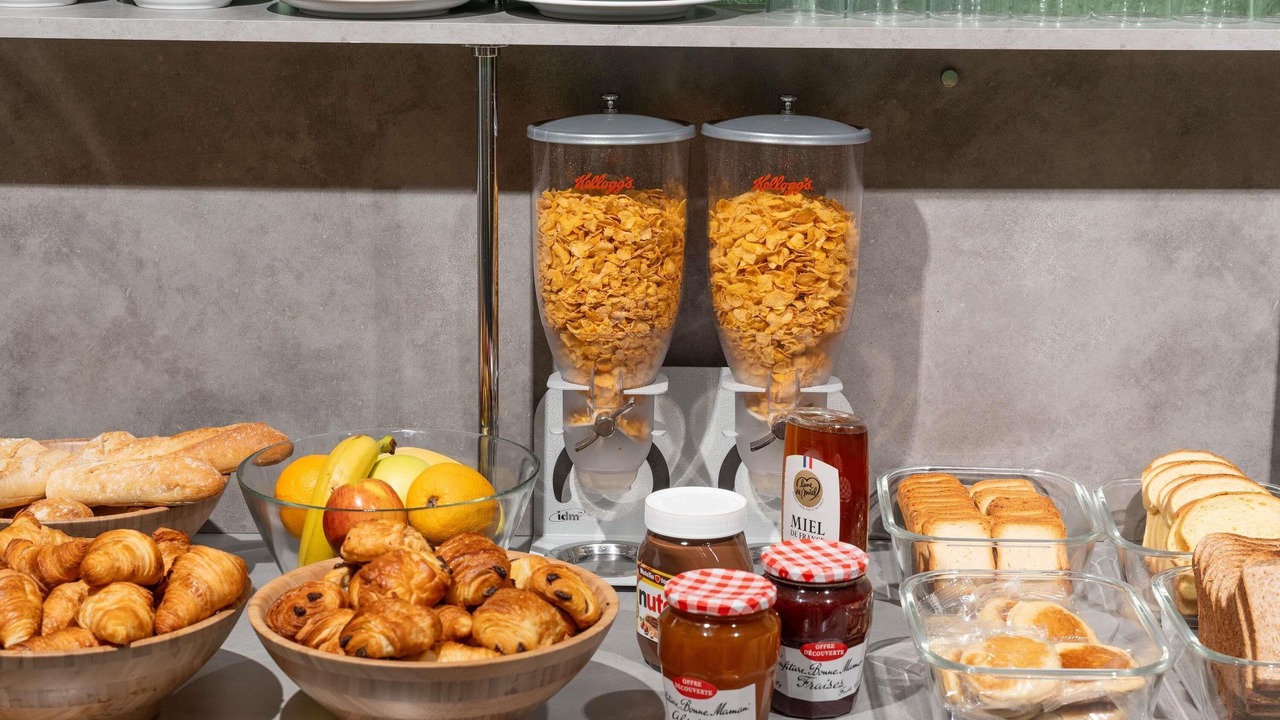 Photo of Others in Bollee