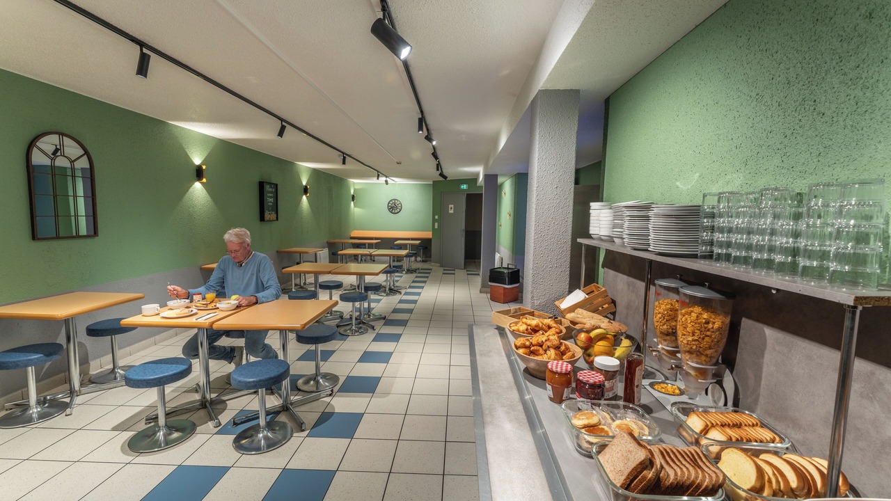 Photo of Others in Bollee