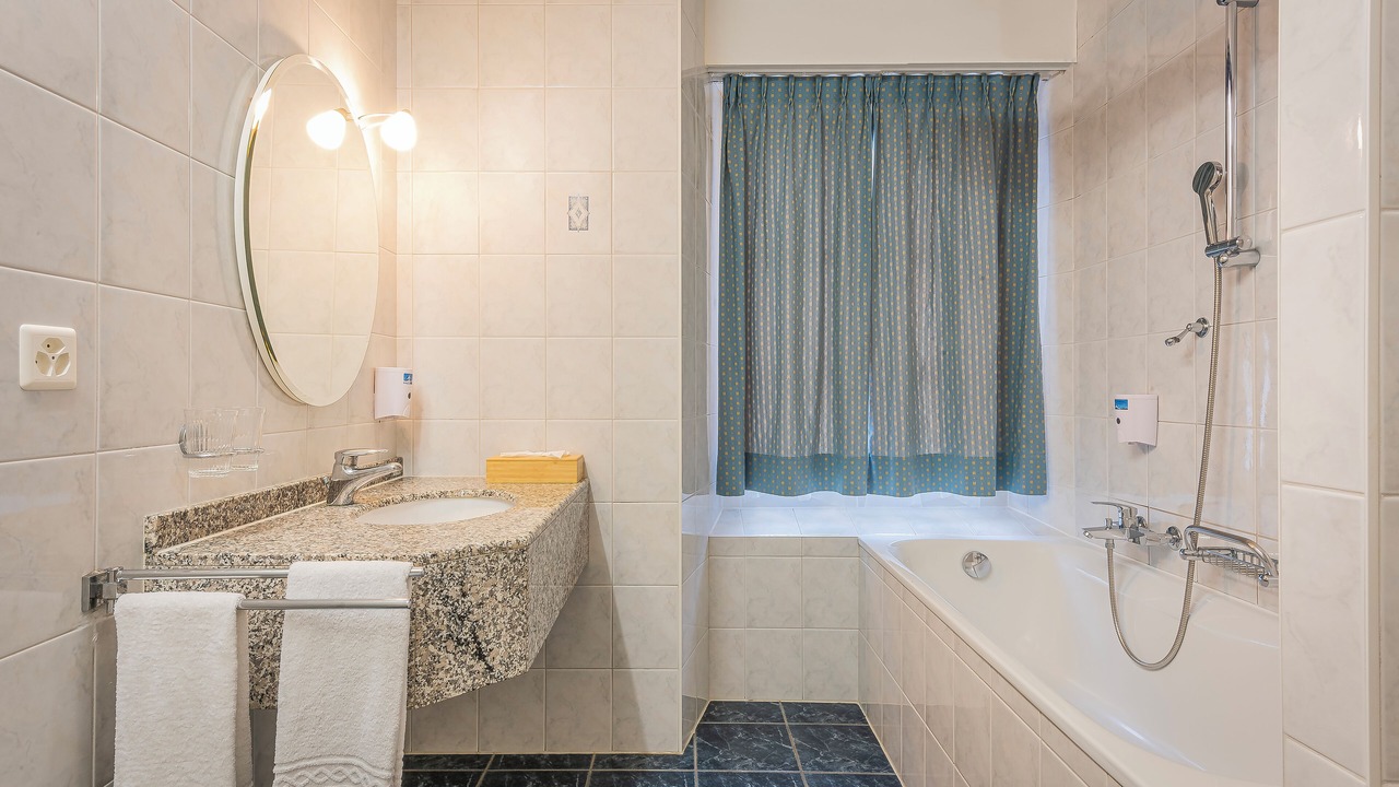 Photo of Bathroom in La Tour-de-Treme