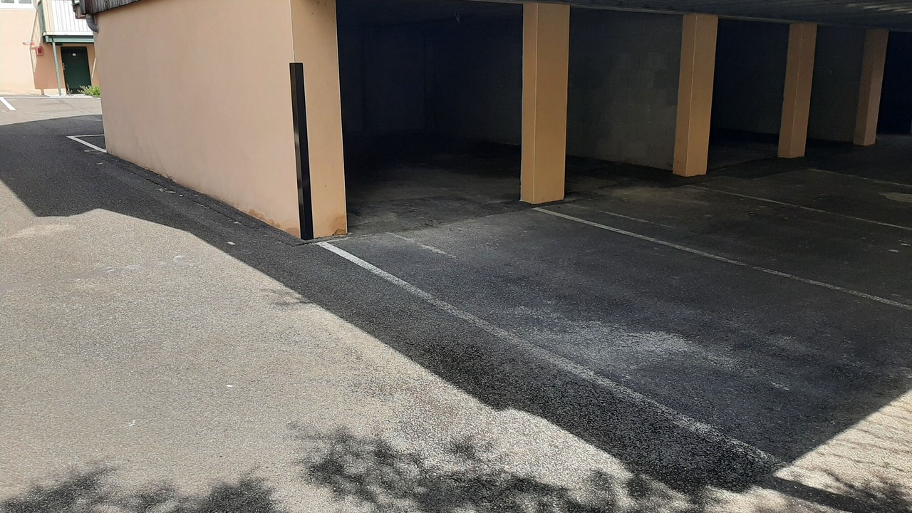 Photo of Others in Ornans