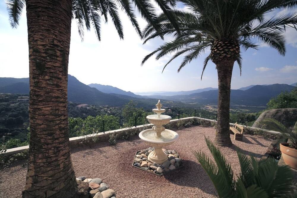 Photo of Outdoor in Sartene